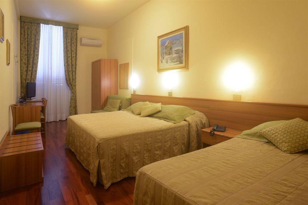 Hotel Colomba Флоренція Екстер'єр фото